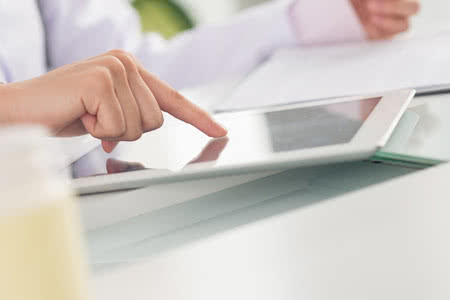 Berufsunfähigkeitsversicherung für Flugbegleiter - online Vergleich