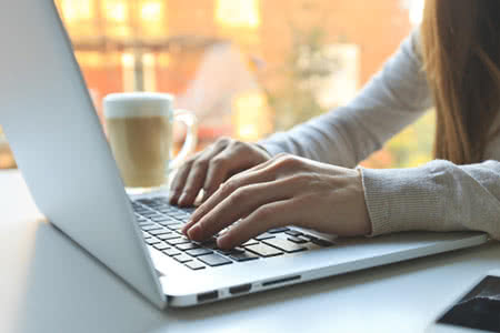 Betriebshaftpflicht Raumausstatter - Online Recherche