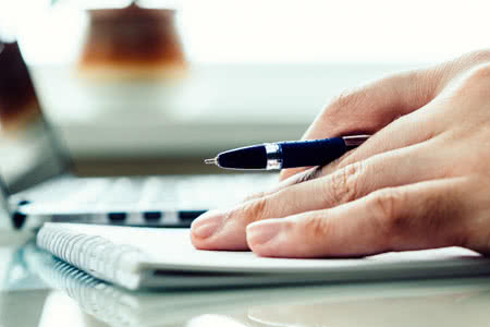 Betriebshaftpflicht Steinmetz - Online Recherche