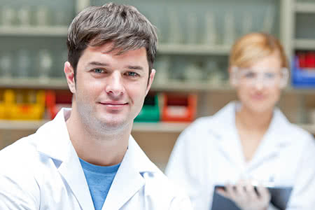 Private Krankenversicherung für Doktoranden - Zufriedener Student