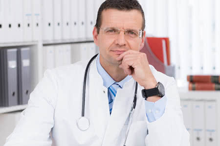 Die Erwerbsunfähigkeit - das unterschätzte Risiko - Ein freundlicher Arzt